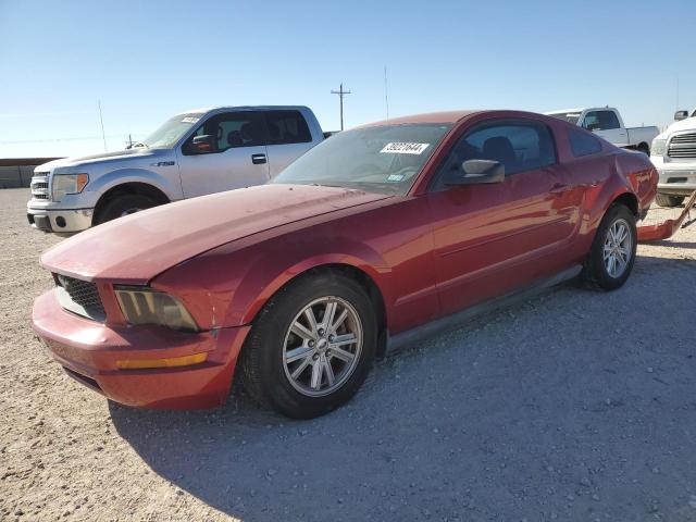 1ZVFT80N155156065 - 2005 FORD MUSTANG RED photo 1