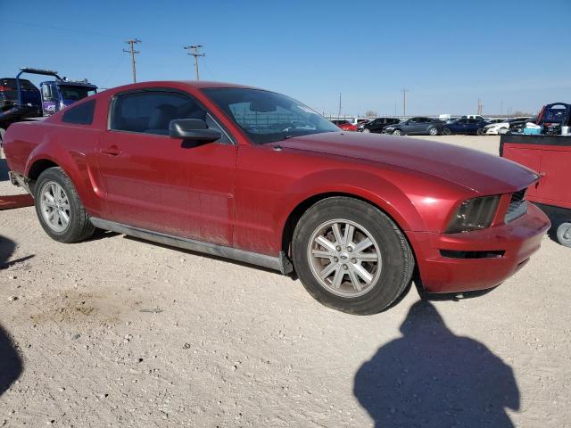 1ZVFT80N155156065 - 2005 FORD MUSTANG RED photo 4