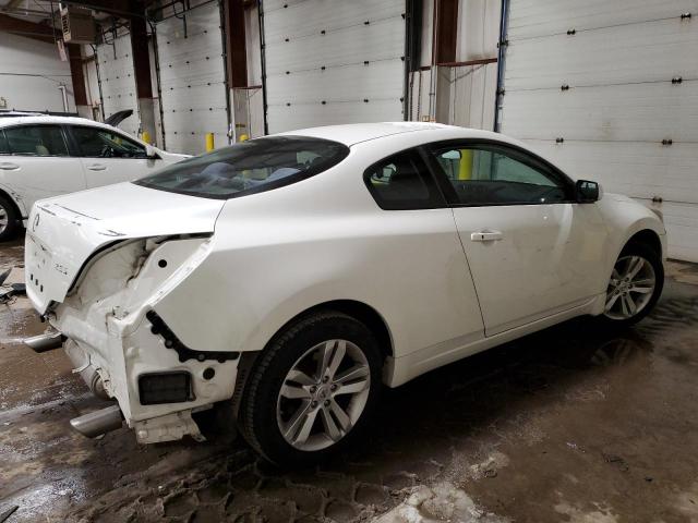 1N4AL2EPXDC910553 - 2013 NISSAN ALTIMA S WHITE photo 3