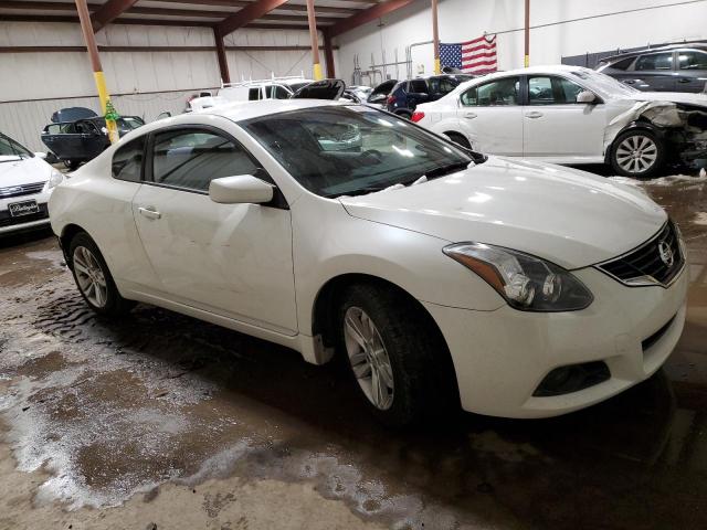 1N4AL2EPXDC910553 - 2013 NISSAN ALTIMA S WHITE photo 4