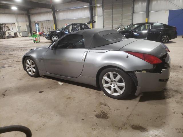 JN1AZ36AX4T010263 - 2004 NISSAN 350Z ROADSTER GRAY photo 2