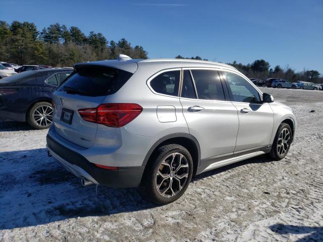 WBXJG9C0XM5S72356 - 2021 BMW X1 XDRIVE28I SILVER photo 3