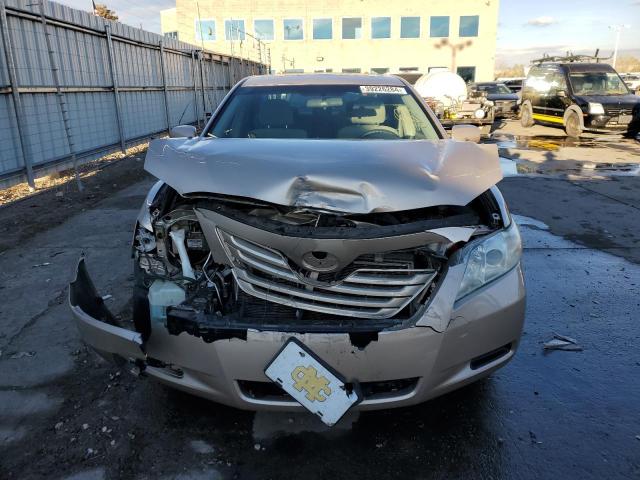 4T4BE46K29R124045 - 2009 TOYOTA CAMRY BASE GOLD photo 5