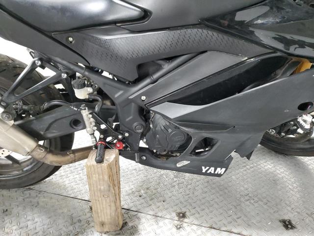 MH3RH17Y2KK001869 - 2019 YAMAHA YZFR3 BLACK photo 5