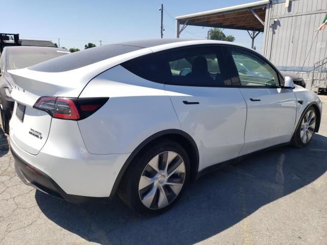 5YJYGDEE5MF072572 - 2021 TESLA MODEL Y WHITE photo 3