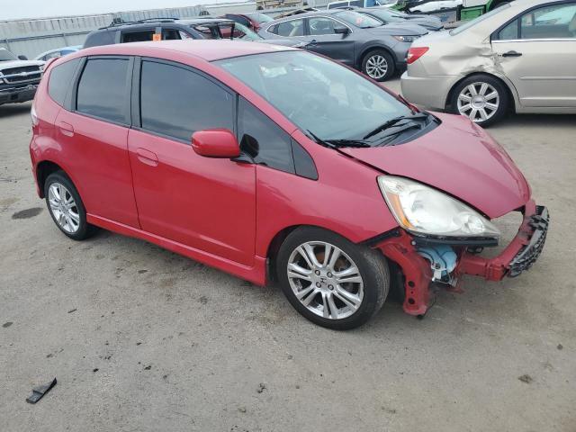 JHMGE88439S043818 - 2009 HONDA FIT SPORT RED photo 4