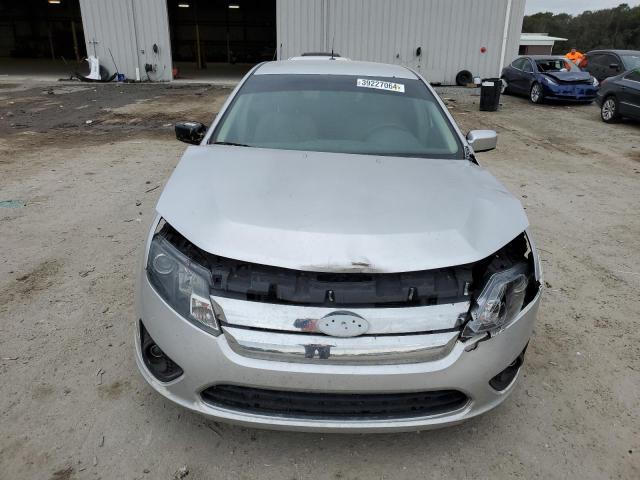 3FAHP0HA0BR103732 - 2011 FORD FUSION SE SILVER photo 5