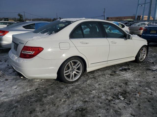 WDDGF8AB7DR250466 - 2013 MERCEDES-BENZ C 300 4MATIC WHITE photo 3