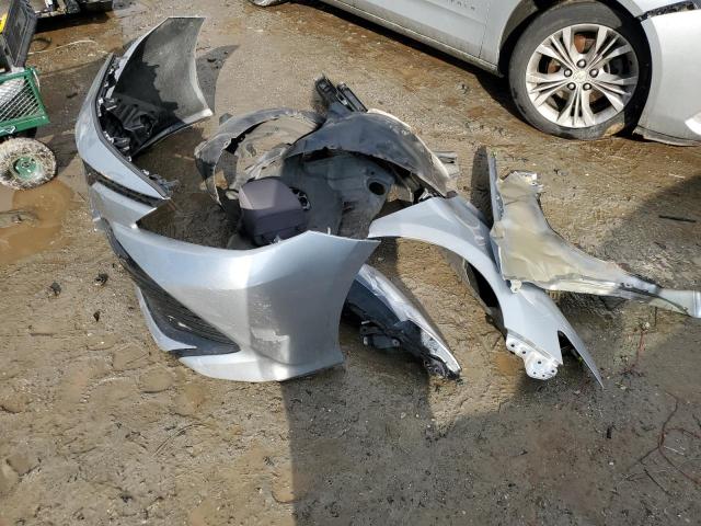 4T1B11HK0KU809622 - 2019 TOYOTA CAMRY L SILVER photo 12