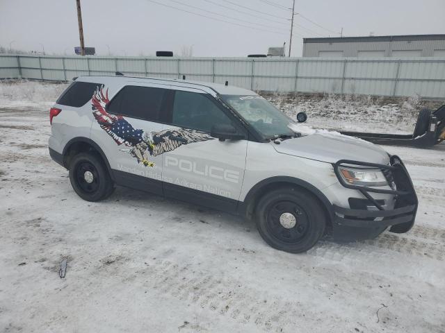 1FM5K8AR5JGC75637 - 2018 FORD EXPLORER POLICE INTERCEPTOR SILVER photo 4