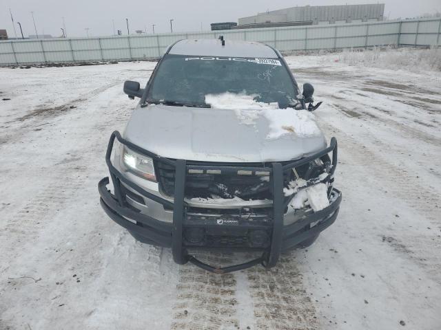 1FM5K8AR5JGC75637 - 2018 FORD EXPLORER POLICE INTERCEPTOR SILVER photo 5