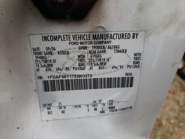 1FDAF56Y17EB03272 - 2007 FORD F550 SUPER DUTY WHITE photo 12