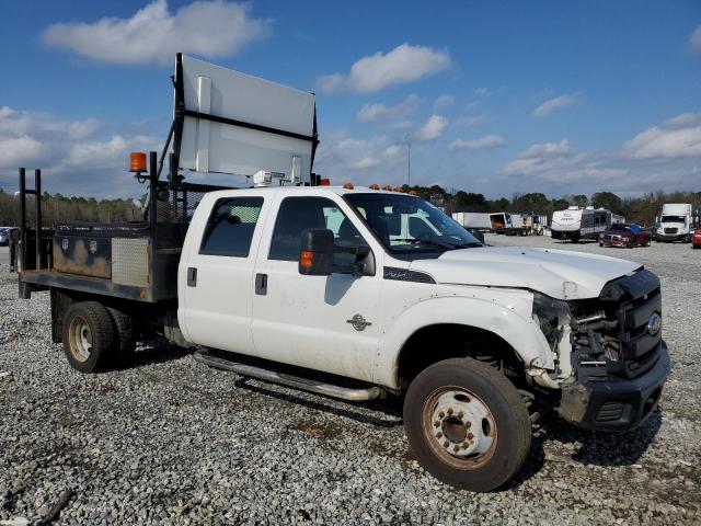 1FD0W4GT0BEB33025 - 2011 FORD F450 SUPER DUTY WHITE photo 4