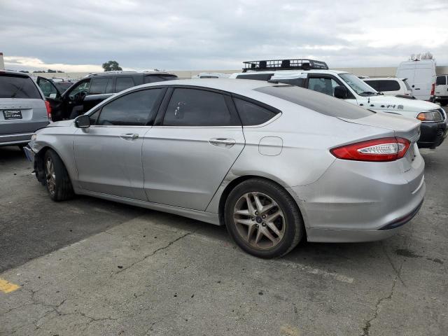 3FA6P0H77GR332086 - 2016 FORD FUSION SE SILVER photo 2