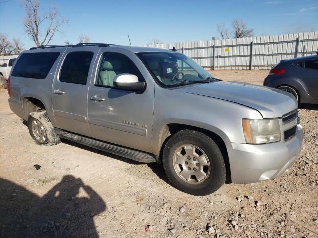 1GNSCJE0XBR105388 - 2011 CHEVROLET SUBURBAN C1500 LT SILVER photo 4