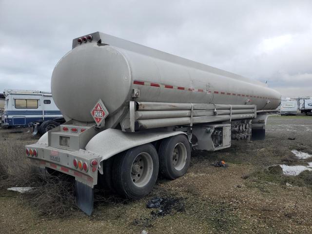 1PMA24520F5013063 - 2015 POLA TANKER SILVER photo 4