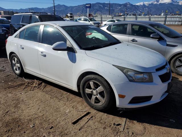 1G1PC5SBXE7192794 - 2014 CHEVROLET CRUZE LT WHITE photo 4