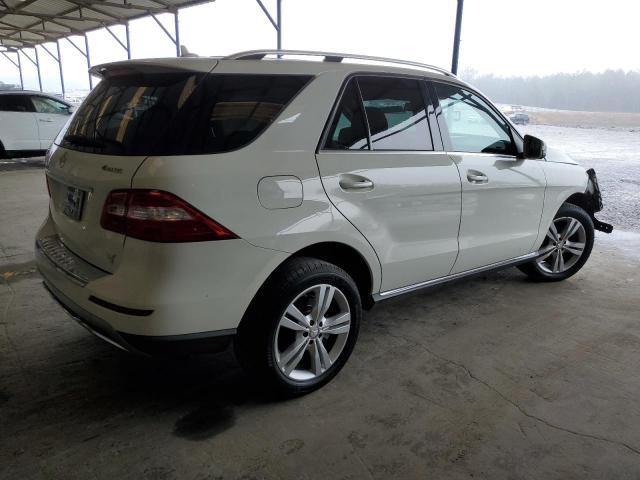 4JGDA5HB1DA155203 - 2013 MERCEDES-BENZ ML 350 4MATIC WHITE photo 3