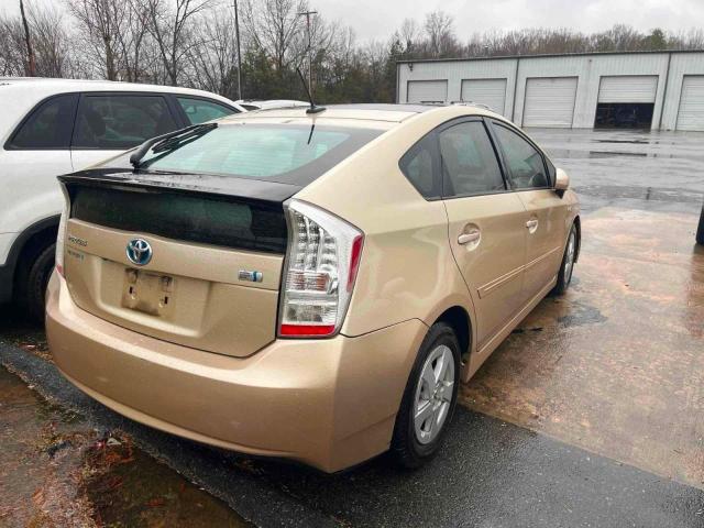 JTDKN3DU3B1384720 - 2011 TOYOTA PRIUS GOLD photo 4