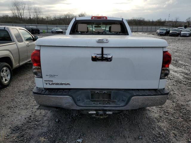 5TFRT54128X026097 - 2008 TOYOTA TUNDRA DOUBLE CAB WHITE photo 6