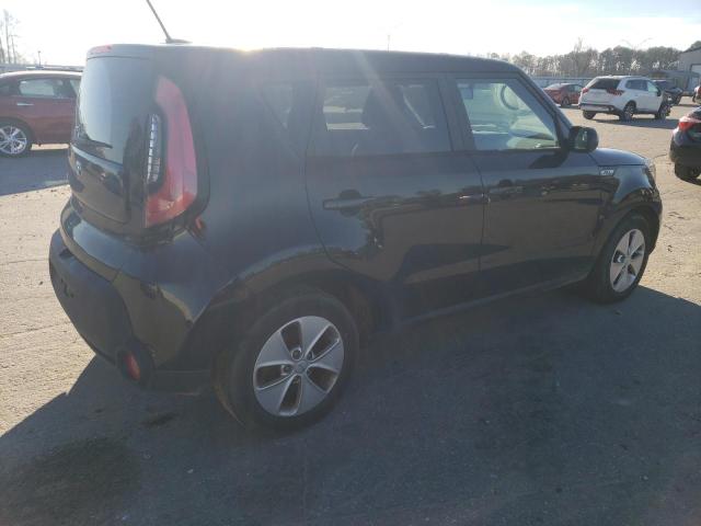 KNDJN2A29G7246807 - 2016 KIA SOUL BLACK photo 3