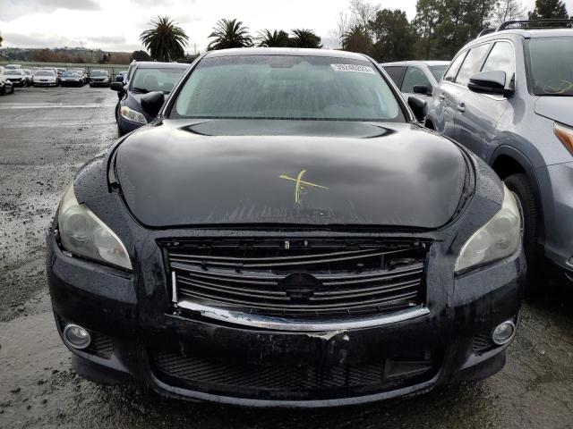 JN1AY1AP3BM520318 - 2011 INFINITI M56 BLACK photo 5