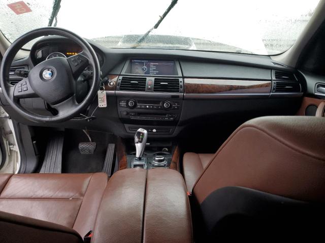 5UXZV4C55DL994641 - 2013 BMW X5 XDRIVE35I WHITE photo 8