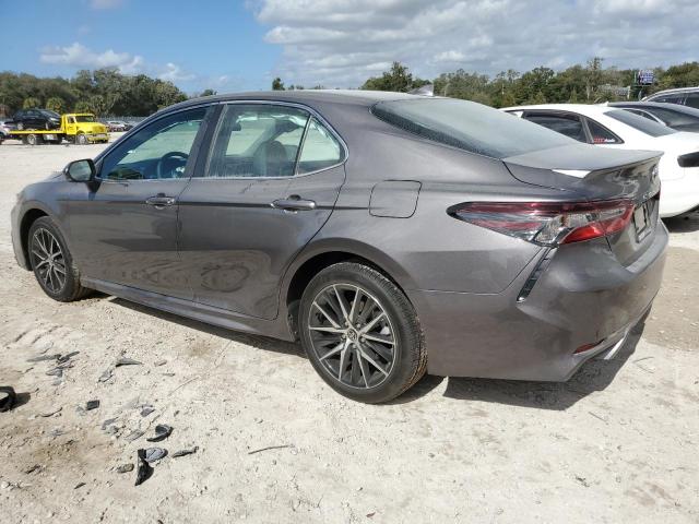 4T1G11AK3RU885099 - 2024 TOYOTA CAMRY SE NIGHT SHADE GRAY photo 2