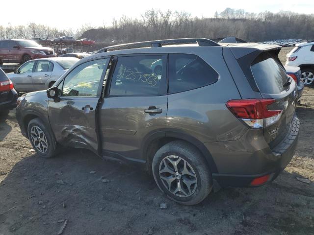 JF2SKAJC0MH487887 - 2021 SUBARU FORESTER PREMIUM GRAY photo 2