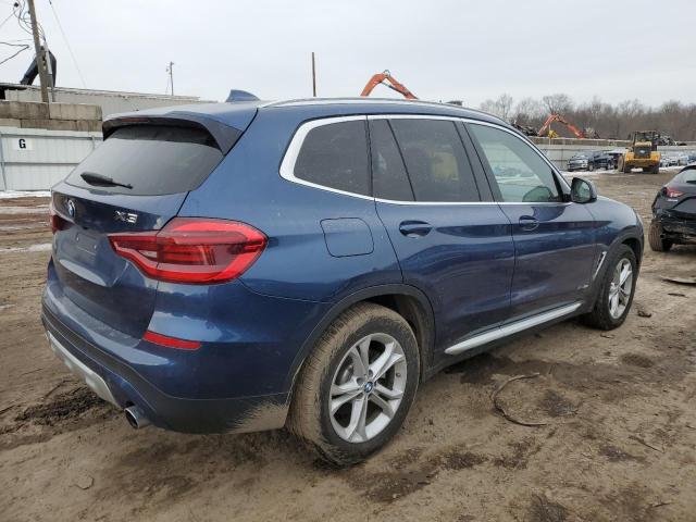 5UXTR9C59JLC78010 - 2018 BMW X3 XDRIVE30I BLUE photo 3