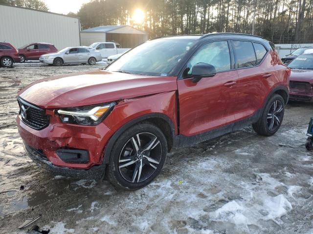 YV4162UM4K2103163 - 2019 VOLVO XC40 T5 R-DESIGN RED photo 1