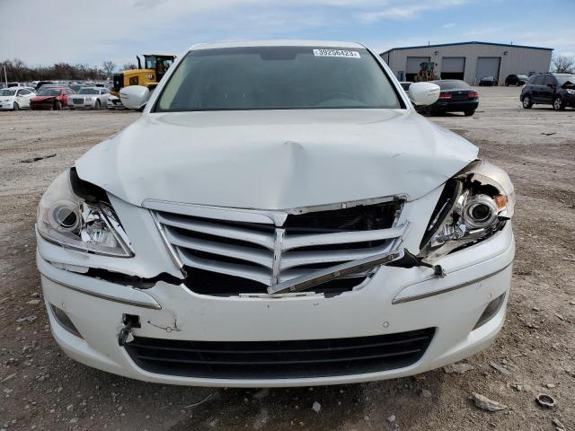 KMHGC46F59U044201 - 2009 HYUNDAI GENESIS 4.6L WHITE photo 5