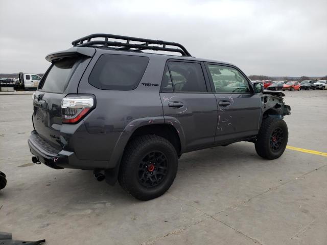 JTELU5JR6N6031393 - 2022 TOYOTA 4RUNNER SR CHARCOAL photo 3