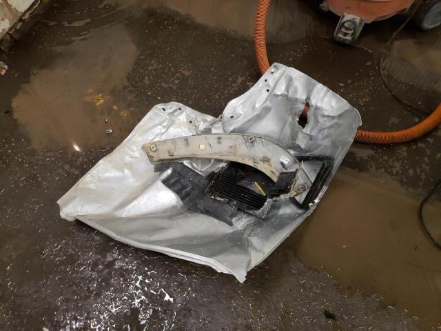 JTEBU5JR2J5515797 - 2018 TOYOTA 4RUNNER SR5/SR5 PREMIUM 银色 照片 13