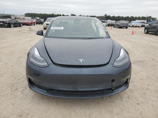 5YJ3E1EB9NF340142 - 2022 TESLA MODEL 3 GRAY photo 5