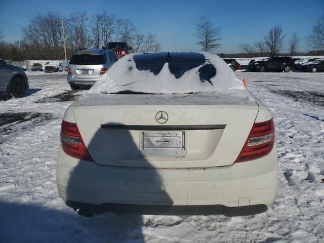 WDDGJ4HB4CF787437 - 2012 MERCEDES-BENZ C 250 WHITE photo 6