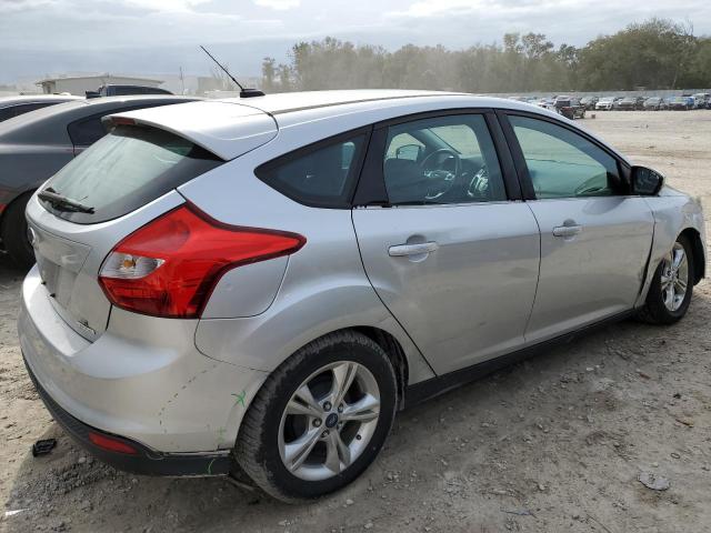 1FADP3K23DL259881 - 2013 FORD FOCUS SE WHITE photo 3