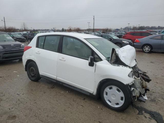 3N1BC13E67L415515 - 2007 NISSAN VERSA S WHITE photo 4