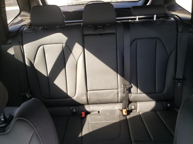 5UXTR9C54KLP92393 - 2019 BMW X3 XDRIVE30I WHITE photo 10