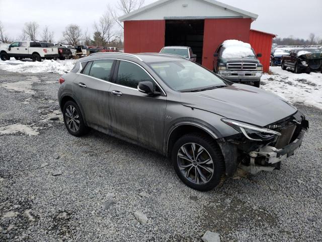 SJKCH5CR9HA031084 - 2017 INFINITI QX30 BASE Boz foto 4