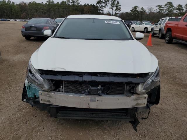 1N4BL4BV5KC169017 - 2019 NISSAN ALTIMA S WHITE photo 5