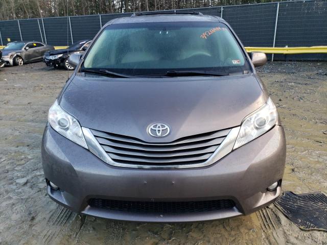 5TDDK3DC4DS071190 - 2013 TOYOTA SIENNA XLE GRAY photo 5