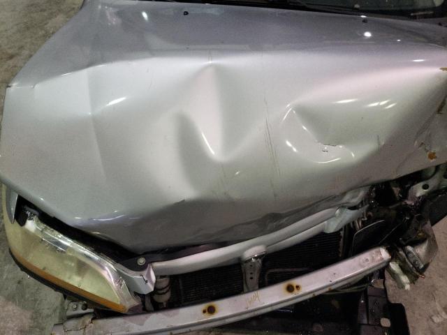 1HGCG56402A037709 - 2002 HONDA ACCORD LX SILVER photo 11