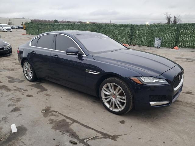 SAJBE4BV1HCY35157 - 2017 JAGUAR XF PRESTIGE BLUE photo 4