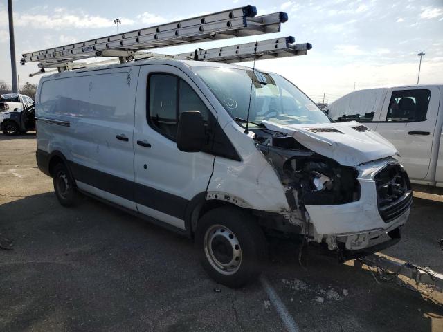 1FTYE1YMXKKA84708 - 2019 FORD TRANSIT T-150 WHITE photo 4