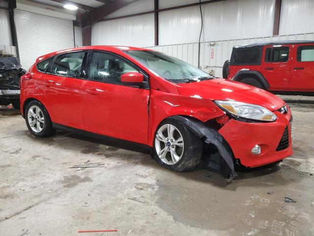 1FAHP3K26CL293846 - 2012 FORD FOCUS SE RED photo 4