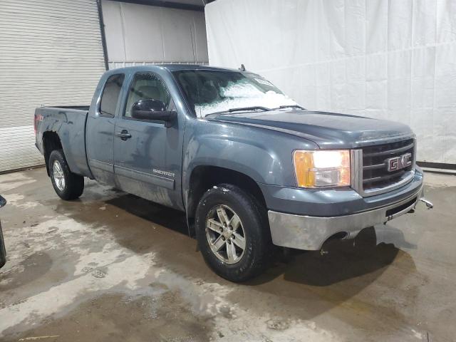 1GTR2VE34BZ455739 - 2011 GMC SIERRA K1500 SLE BLUE photo 4