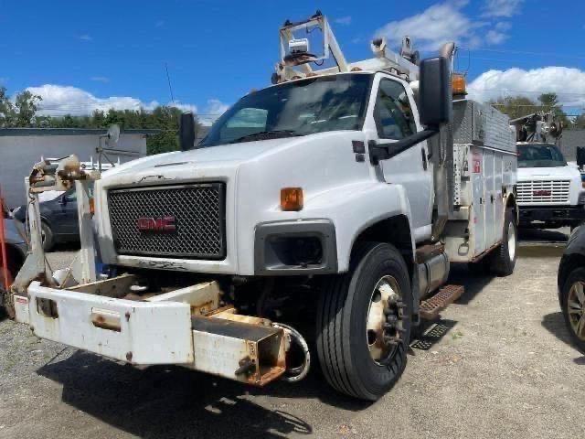 2009 GMC C8500 C8C042, 