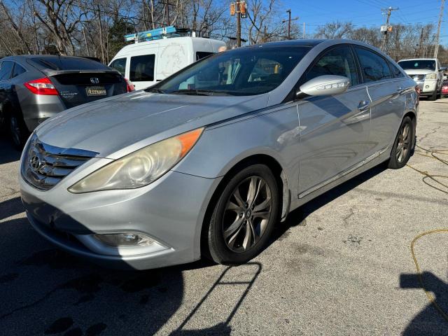 5NPEC4AC6CH385312 - 2012 HYUNDAI SONATA SE SILVER photo 2