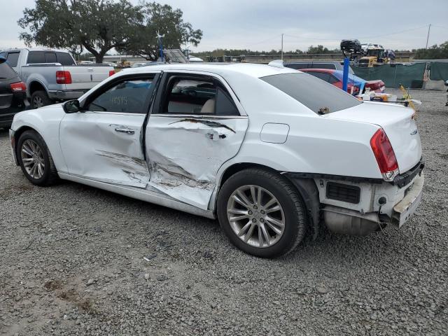 2C3CCAEG0GH128359 - 2016 CHRYSLER 300C WHITE photo 2